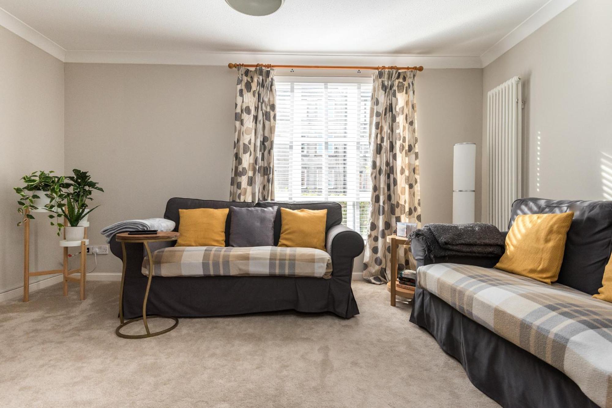 Roseburn Apartment, Edinburgh - 2 Bedrooms, Free Parking Luaran gambar